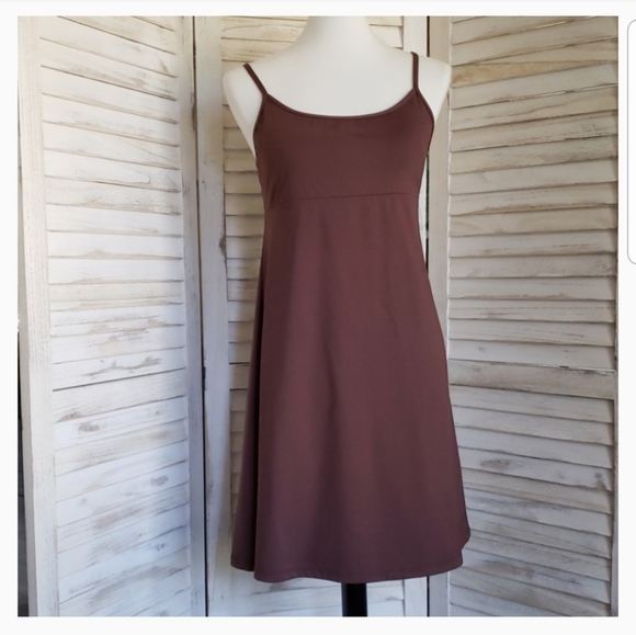 Athleta Dresses & Skirts - Athleta Medium Brown Athletic Swim Casual Dress